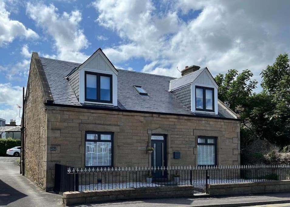 Fantastic Home In Brightons, Falkirk. Polmont Exterior photo